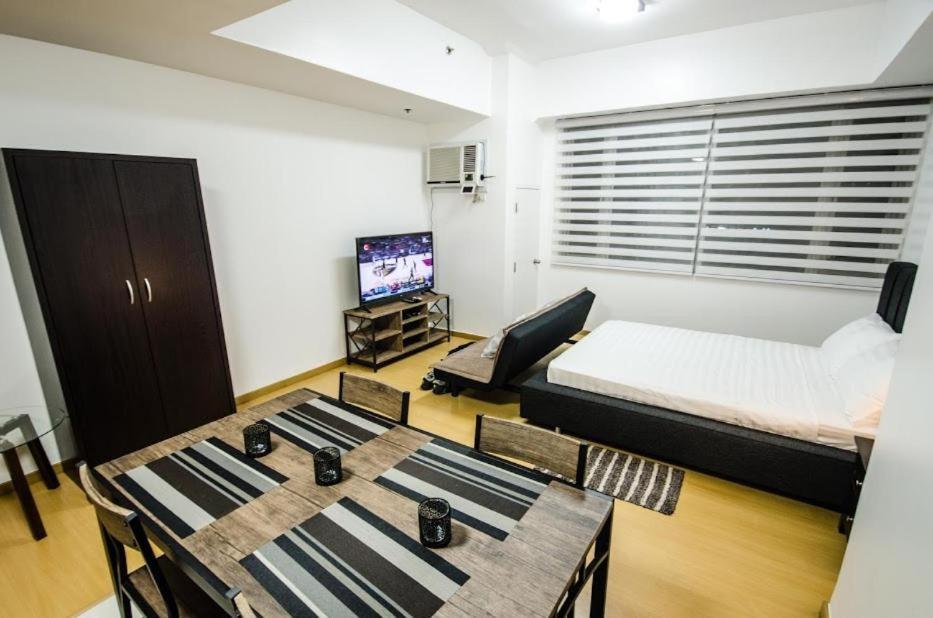 מנילה Prime Avant Bgc Location Apartments By Ph Staycation מראה חיצוני תמונה
