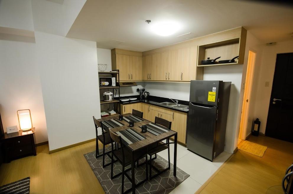 מנילה Prime Avant Bgc Location Apartments By Ph Staycation מראה חיצוני תמונה