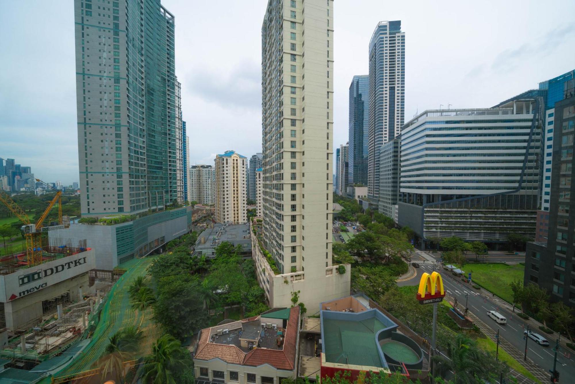 מנילה Prime Avant Bgc Location Apartments By Ph Staycation מראה חיצוני תמונה